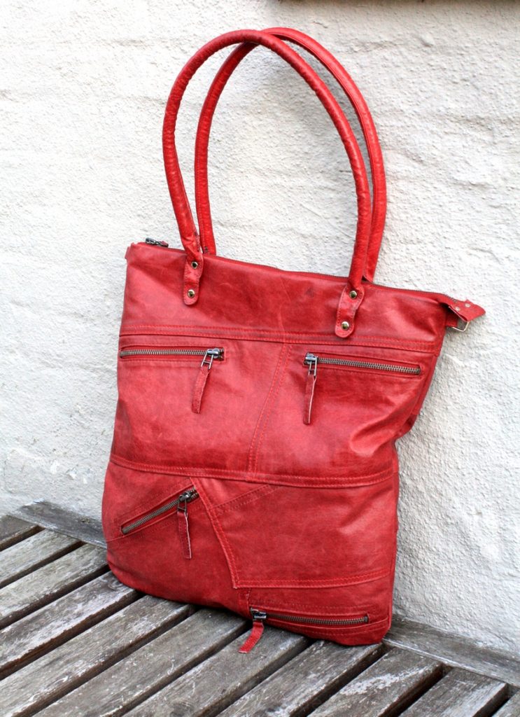 The red city bag