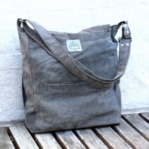 Grey messenger bag – custom order – byBessert