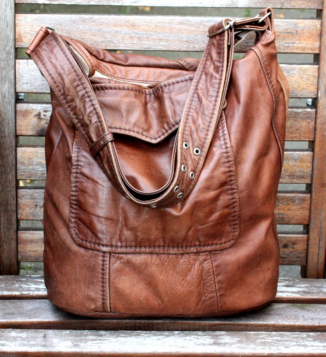 Beautifull vintage leather jacket bag